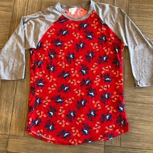 LulaRoe Randy red grey knit baseball style shirt